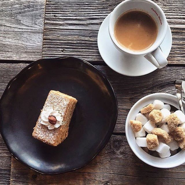 Ресторанный сервис бронирования столиков menu-rest.com - Интерьер ресторана "Дэйли`с"