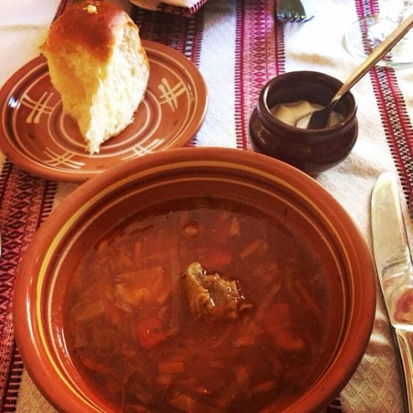 Ресторанный сервис бронирования столиков menu-rest.com - Интерьер ресторана "Тарас Бульба"