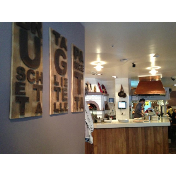 Ресторанный сервис бронирования столиков menu-rest.com - Интерьер ресторана "IL Патио"