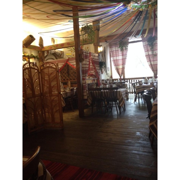 Ресторанный сервис бронирования столиков menu-rest.com - Интерьер ресторана "Тарас Бульба"