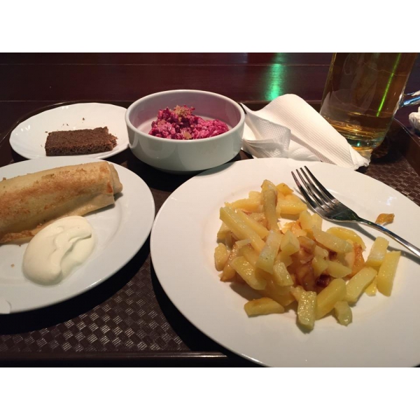 Ресторанный сервис бронирования столиков menu-rest.com - Интерьер ресторана "Ёлки-Палки"