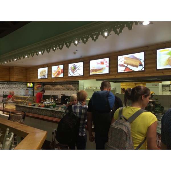 Ресторанный сервис бронирования столиков menu-rest.com - Интерьер ресторана "Ёлки-Палки"