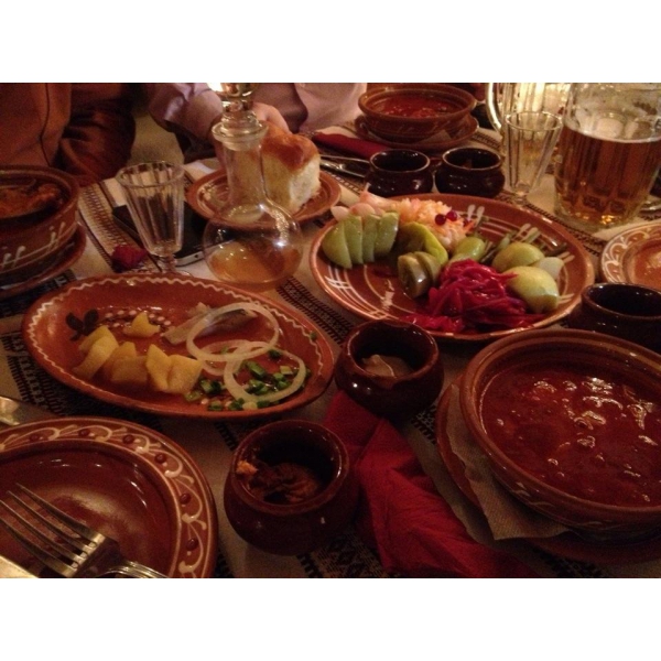 Ресторанный сервис бронирования столиков menu-rest.com - Интерьер ресторана "Тарас Бульба"