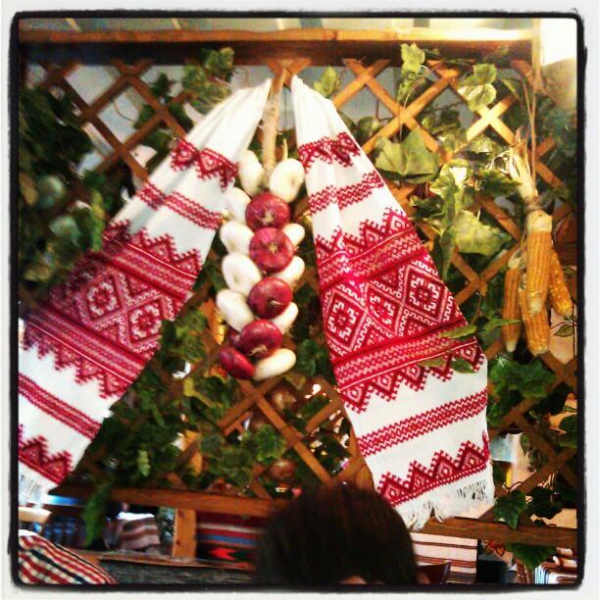 Ресторанный сервис бронирования столиков menu-rest.com - Интерьер ресторана "Тарас Бульба"