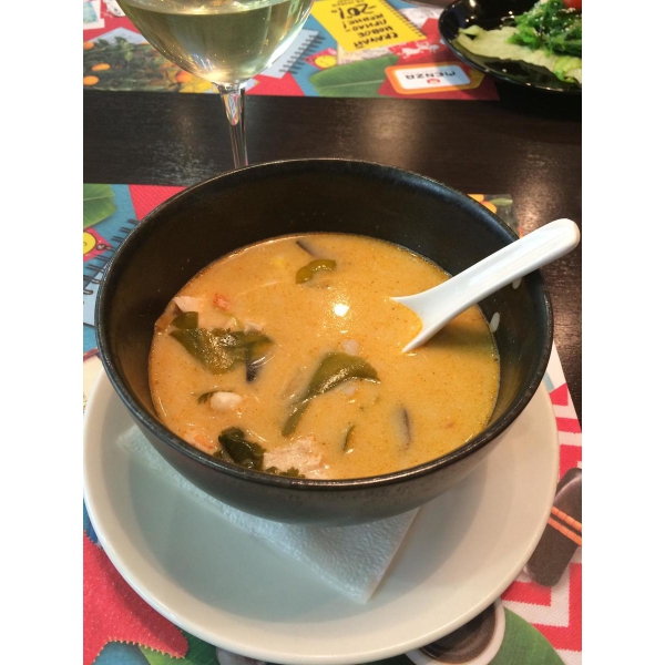 Ресторанный сервис бронирования столиков menu-rest.com - Интерьер ресторана "MENZA"