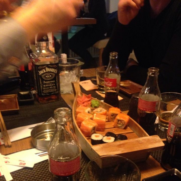 Ресторанный сервис бронирования столиков menu-rest.com - Интерьер ресторана "Якитория"