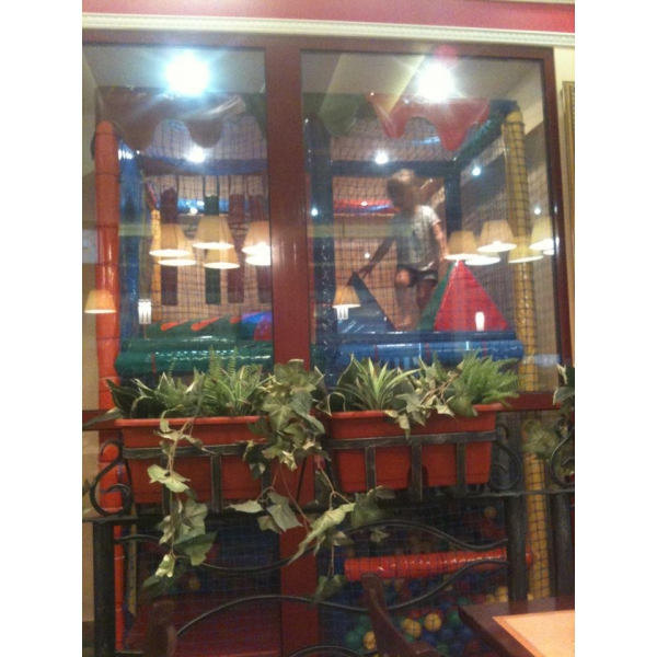 Ресторанный сервис бронирования столиков menu-rest.com - Интерьер ресторана "Планета Суши"