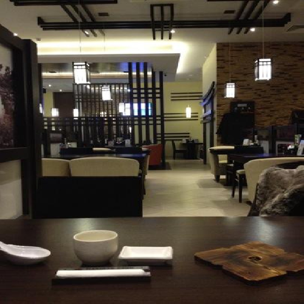 Ресторанный сервис бронирования столиков menu-rest.com - Интерьер ресторана "Планета Суши"