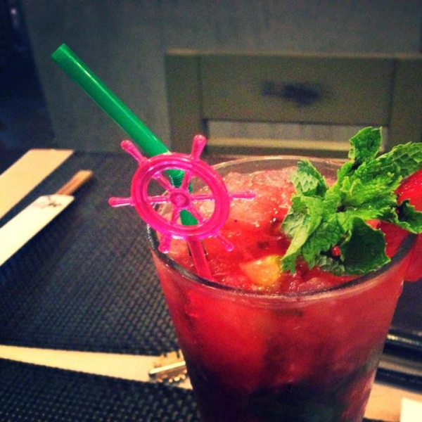 Ресторанный сервис бронирования столиков menu-rest.com - Интерьер ресторана "Якитория"