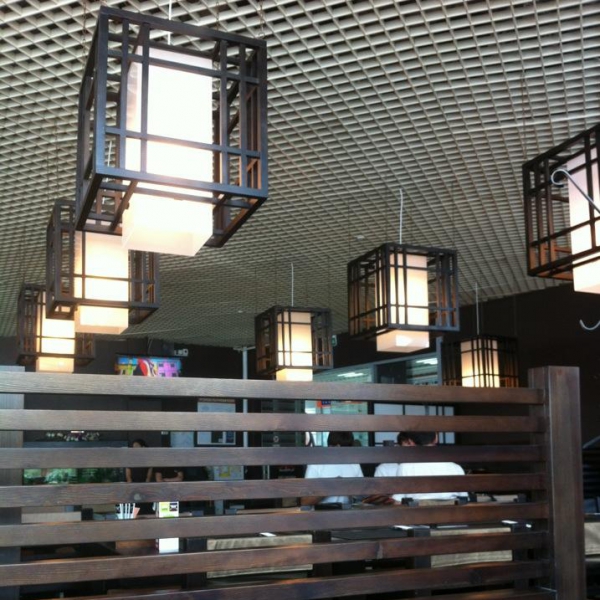 Ресторанный сервис бронирования столиков menu-rest.com - Интерьер ресторана "Якитория"