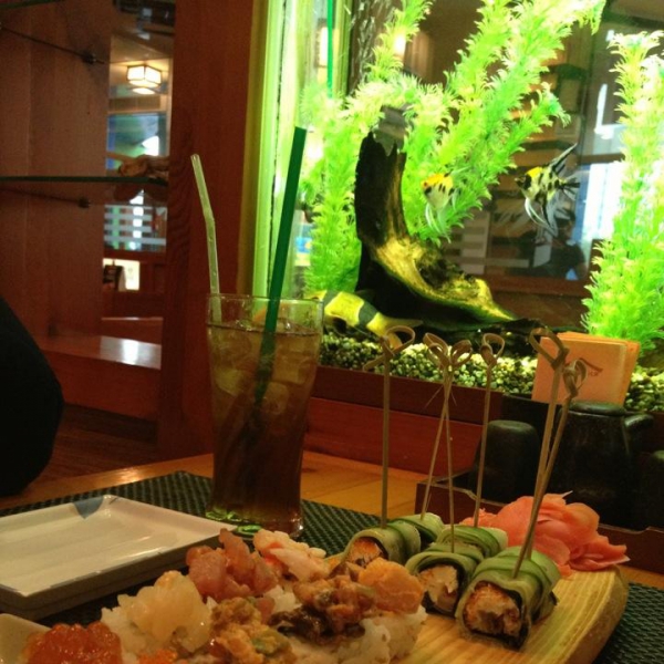 Ресторанный сервис бронирования столиков menu-rest.com - Интерьер ресторана "Якитория"