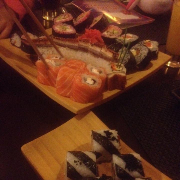 Ресторанный сервис бронирования столиков menu-rest.com - Интерьер ресторана "Якитория"