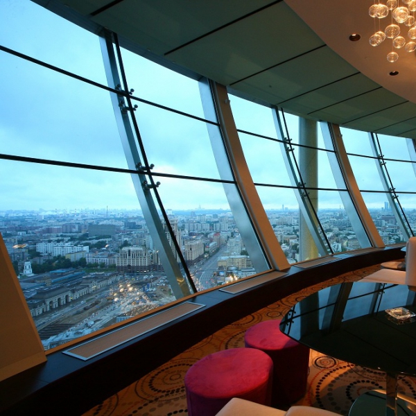 Ресторанный сервис бронирования столиков menu-rest.com - Интерьер ресторана "CITY SPACE BAR & RESTAURANT "