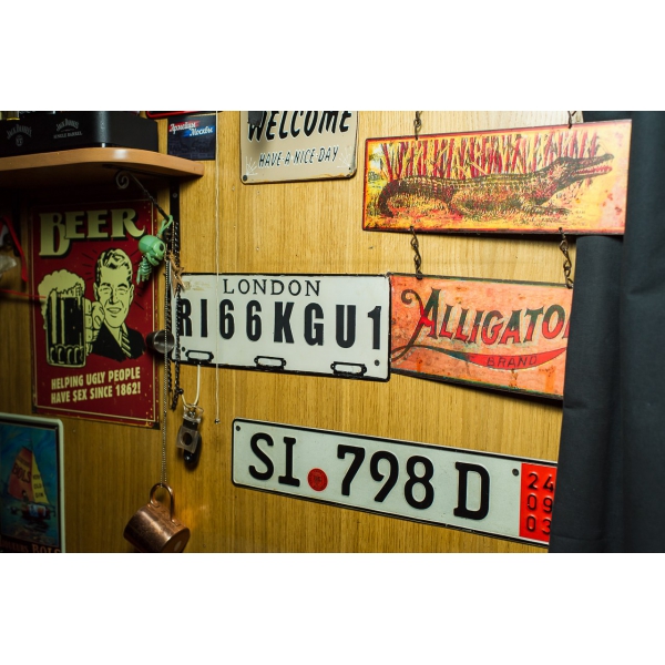 Ресторанный сервис бронирования столиков menu-rest.com - Интерьер ресторана "— Дорогая, я перезвоню"