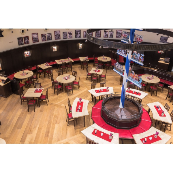 Ресторанный сервис бронирования столиков menu-rest.com - Интерьер ресторана "Paulaner brauhaus"